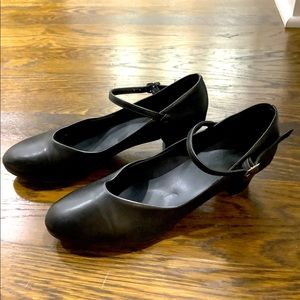 Character shoes by so dance